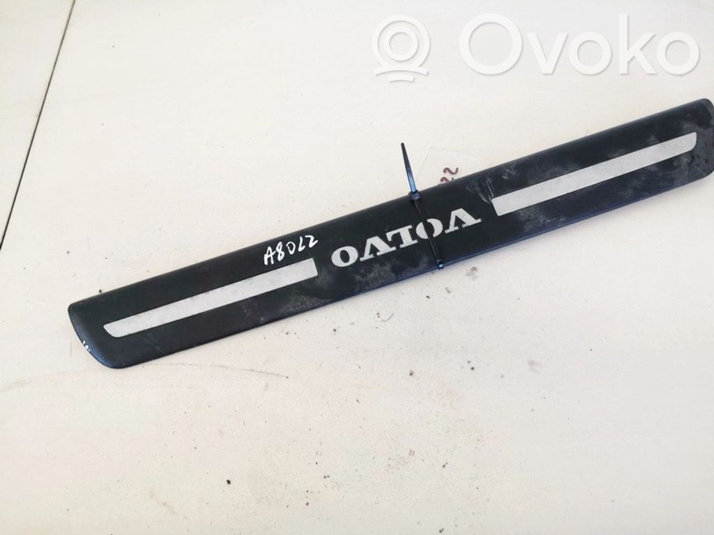 Volvo S40 Copertura del rivestimento del sottoporta anteriore 