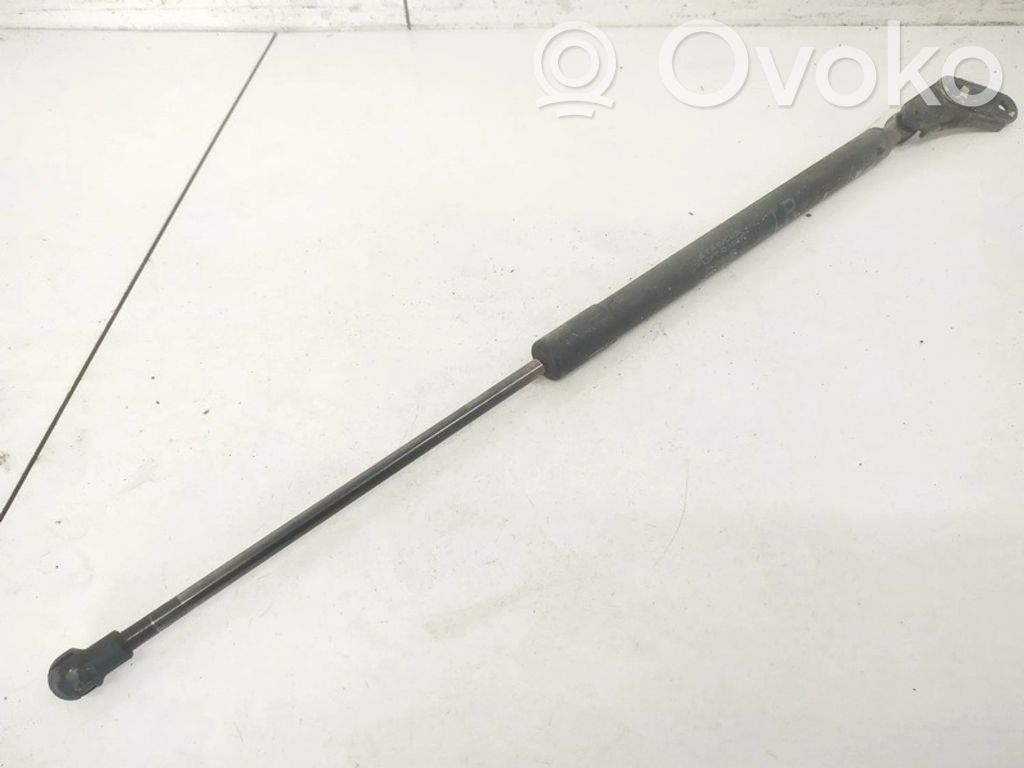 Toyota Avensis T250 Amortizor hayon 