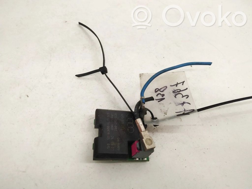 Volkswagen Golf V Centralina antenna 