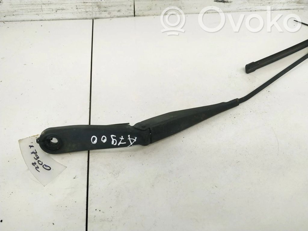Ford Mondeo MK IV Braccio della spazzola tergicristallo anteriore 