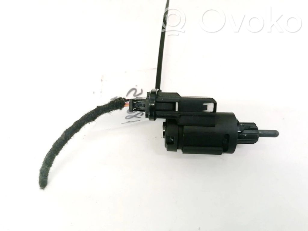Interruptor sensor del pedal de freno   3B0945511C,3B0945511C