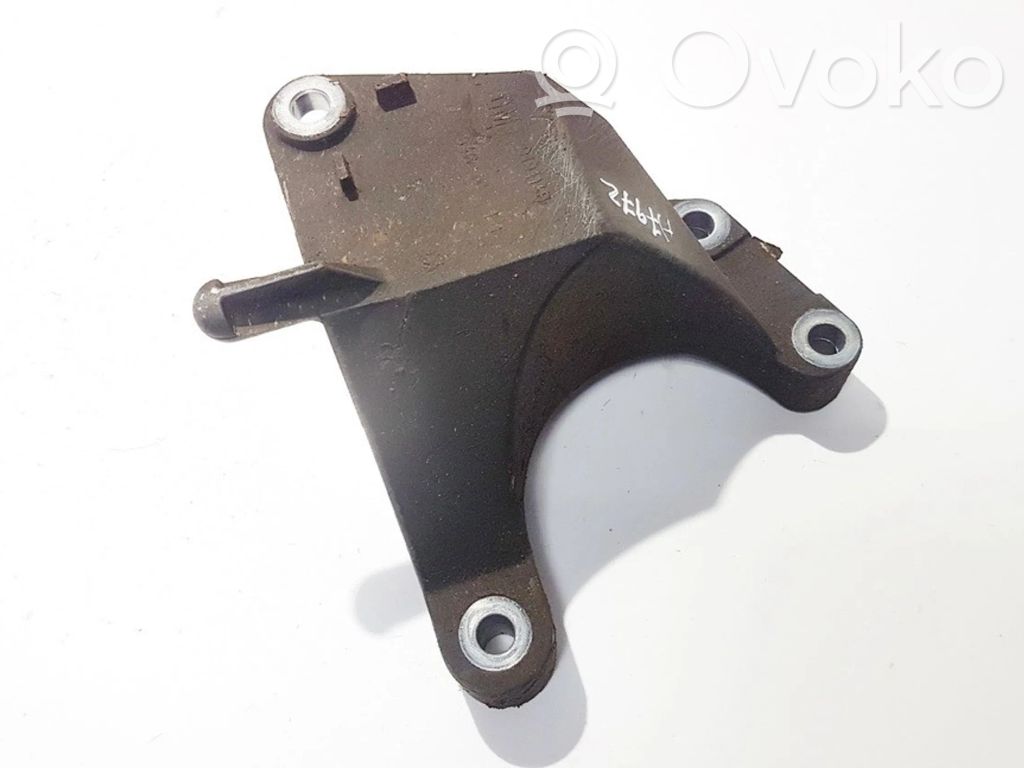 Opel Vectra C Supporto di montaggio del motore (usato)