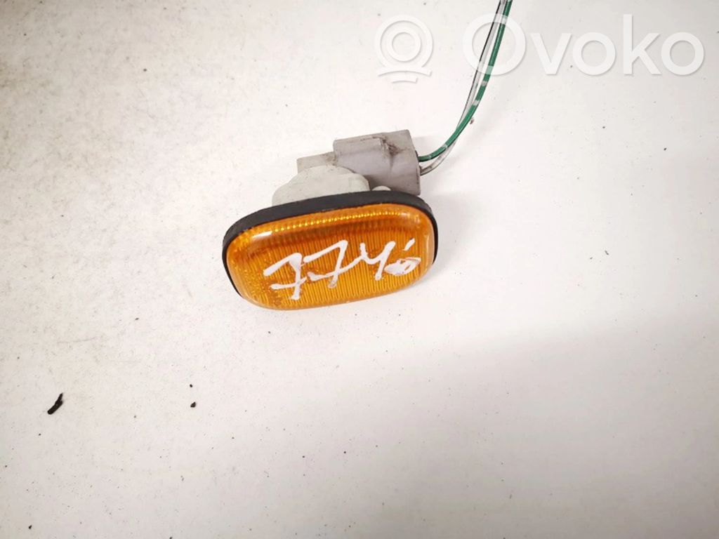 Toyota RAV 4 (XA20) Seitenblinker 