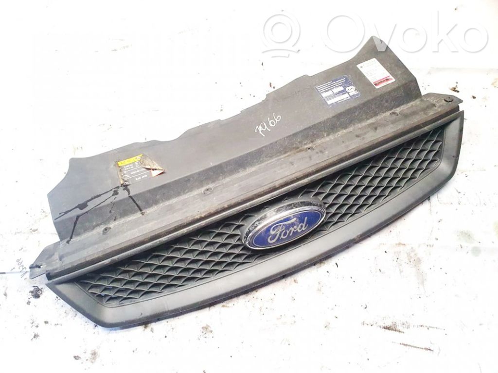 Ford Focus Rejilla delantera 