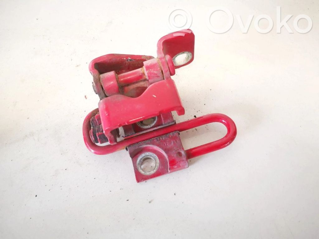 Volkswagen Golf V Cerniera inferiore della portiera posteriore
