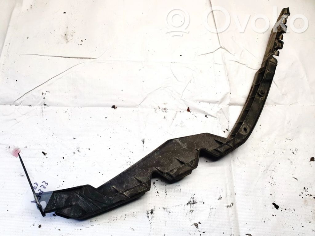 Skoda Octavia Mk2 (1Z) Staffa di rinforzo montaggio del paraurti anteriore 