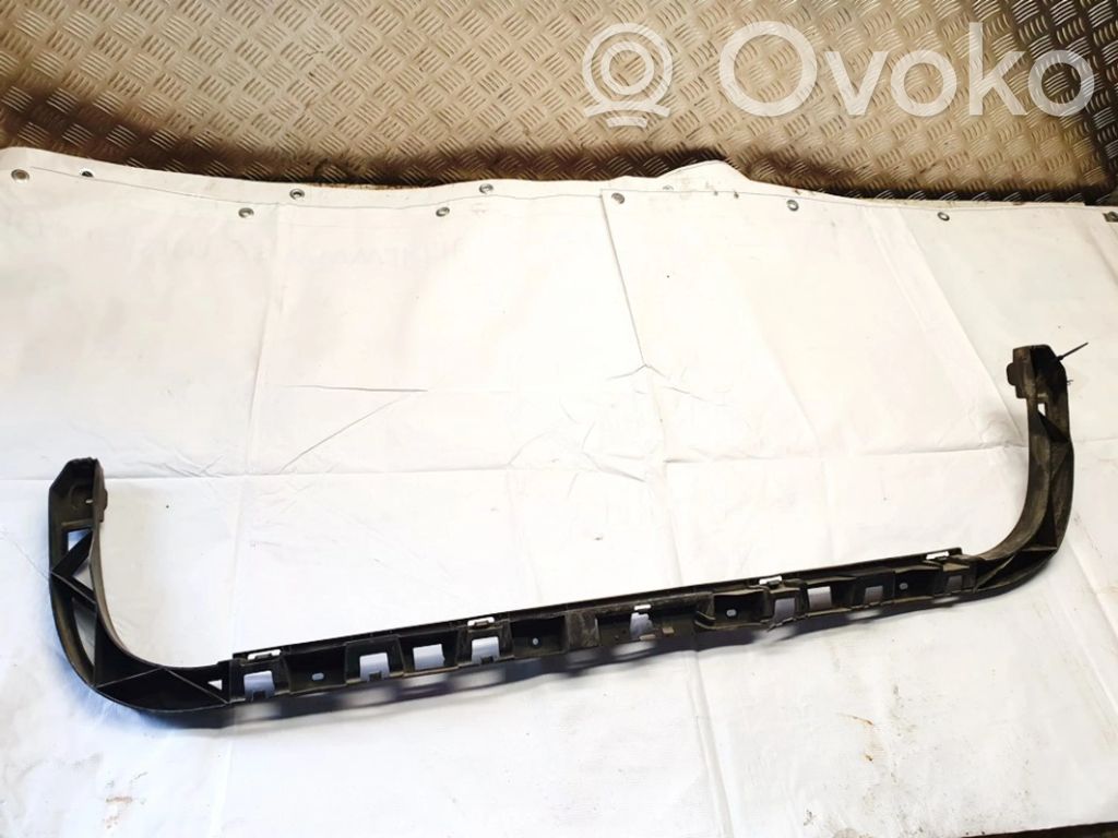 Volkswagen PASSAT B6 Staffa di rinforzo montaggio del paraurti posteriore