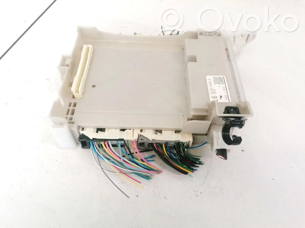 Module confort   8273052N60B,8273052N60B,1J041010,8273052N60B,8273052N60B