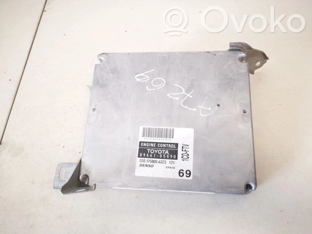 Toyota Avensis T250 Unitate/modul de control motor 