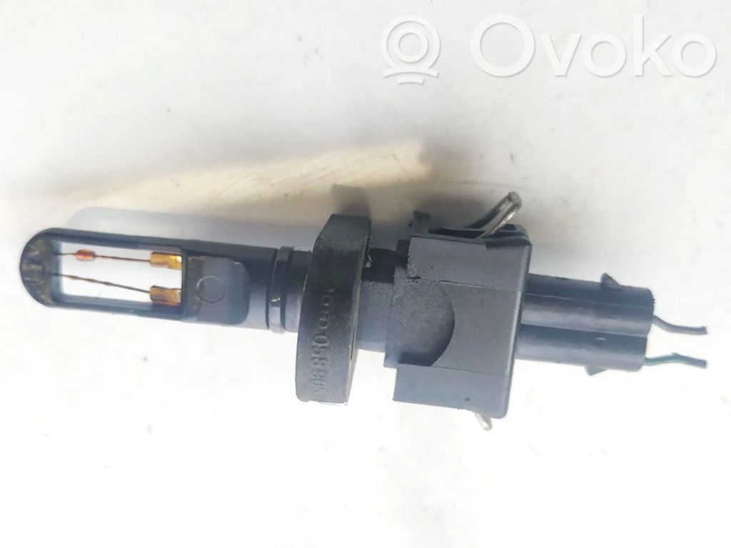 Audi TT Mk1 Senzor temperatură admisie 