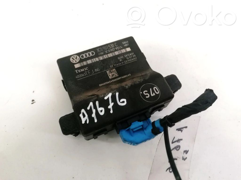 Volkswagen PASSAT B6 Unité de commande module de porte 