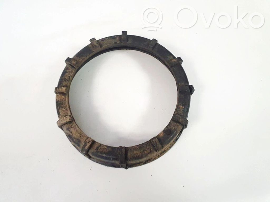 Volkswagen PASSAT B5.5 Bague de verrouillage pour réservoir de carburant