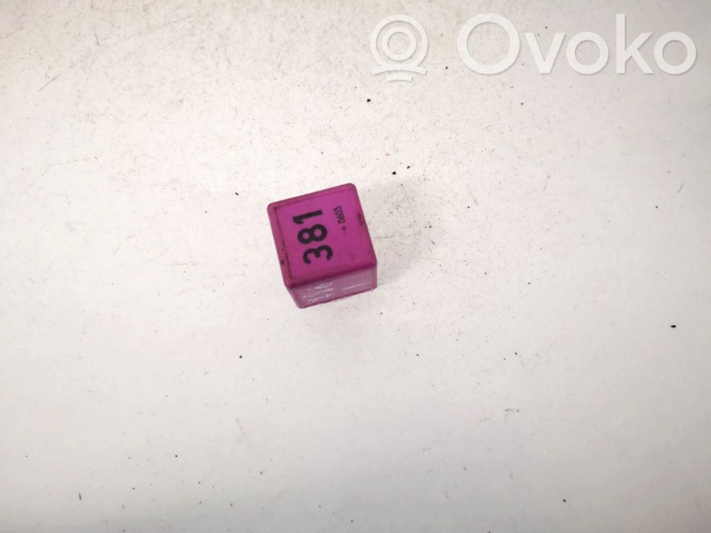 Otros relés   431951253G,V23134B52X372,431951253G,V23134B52X372