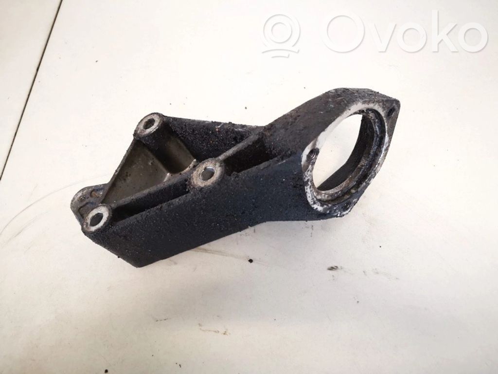 Opel Vectra C Engine mounting bracket 