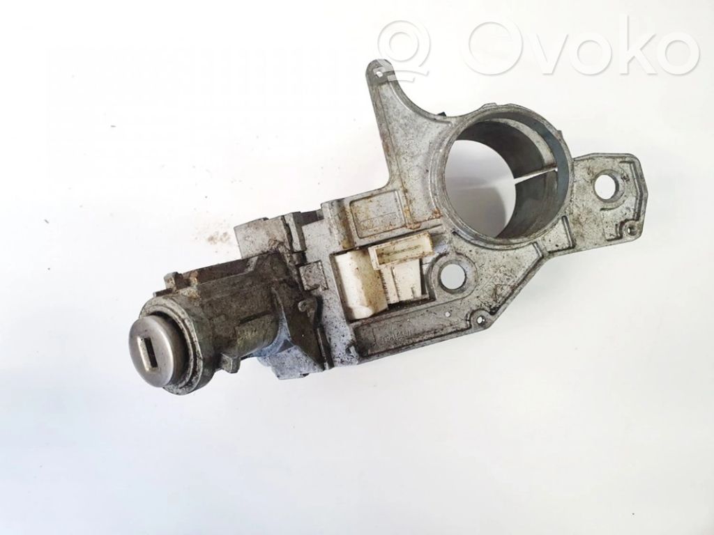 Opel Astra H Virtalukon kytkin 