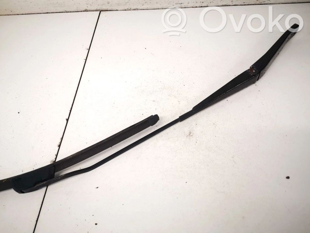 Fiat Stilo Wischerarm vorne 
