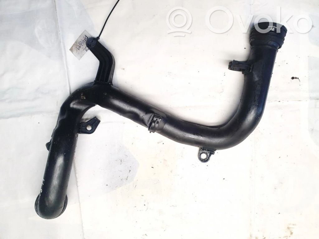 Volkswagen PASSAT B6 Furtun/conductă intercooler 