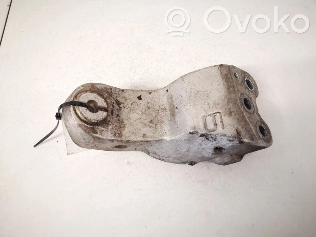 Volvo S40, V40 Supporto di montaggio del motore (usato) 