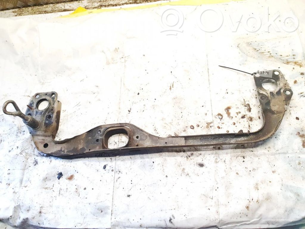 Traversă bară protecție față   4B0805616A,4B0805616A