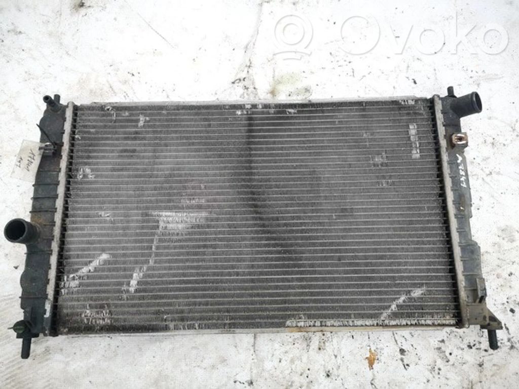Coolant radiator   5324926,52404016,52404016,5324926