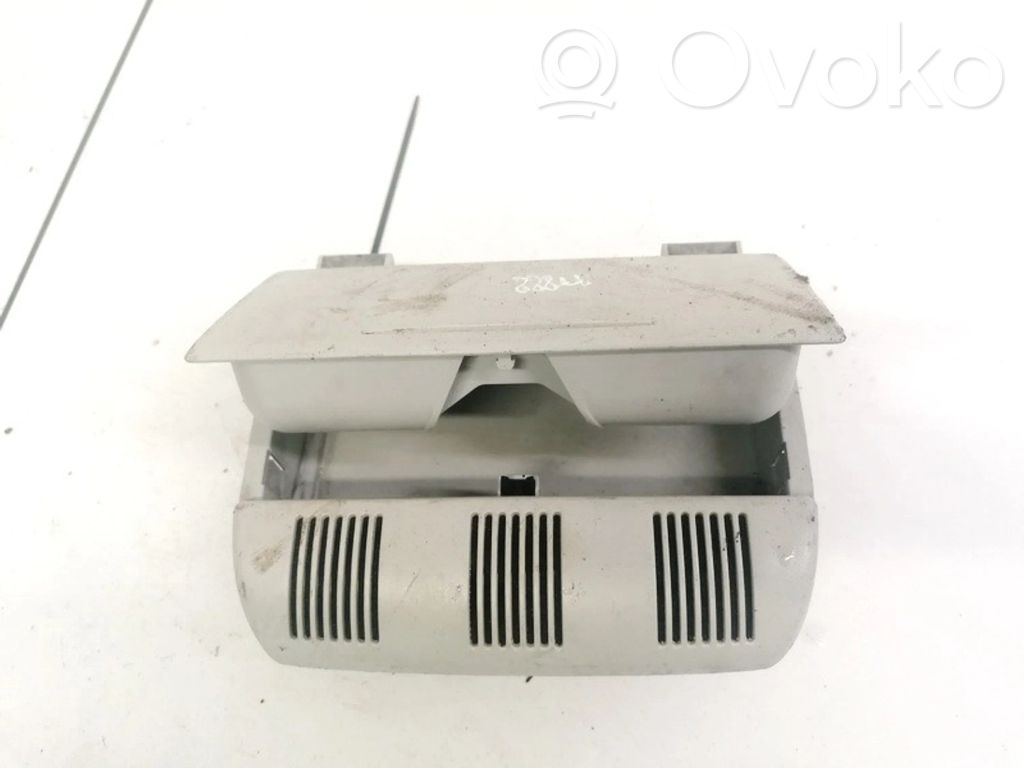 Skoda Octavia Mk2 (1Z) Vano portaoggetti