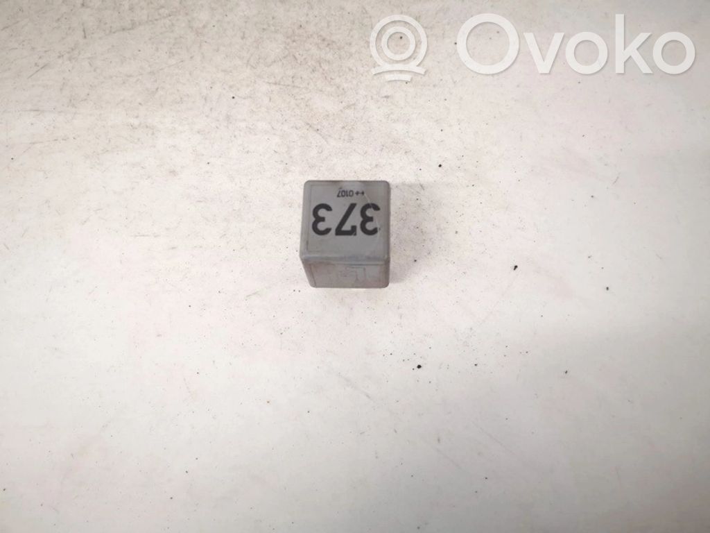 Sonstige Relais   8D0951253A,V2134B52X301,8D0951253A,V2134B52X301