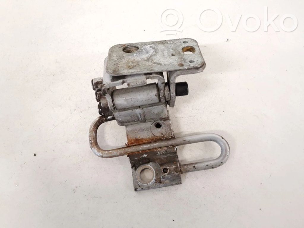 Audi A4 S4 B6 8E 8H Etuoven yläsarana 