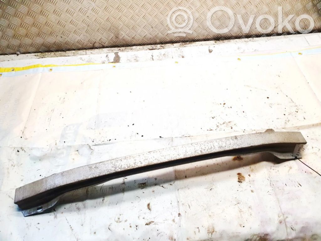 Belka tylna