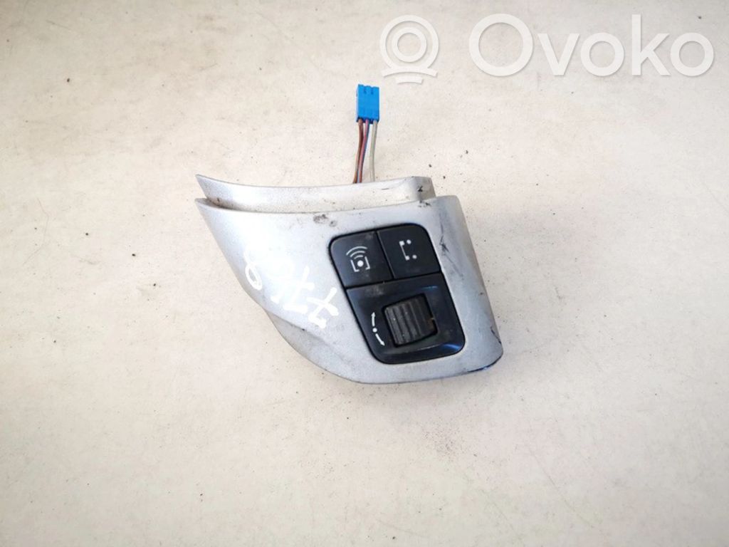 Audi A6 S6 C5 4B Przełącznik / Przycisk kierownicy 