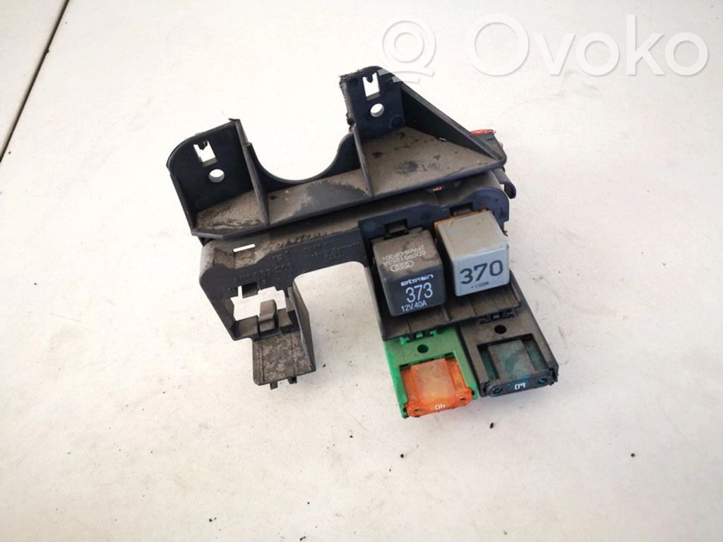 Audi A4 S4 B6 8E 8H Sulakerasiasarja 
