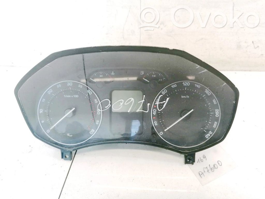 Skoda Octavia Mk2 (1Z) Tachimetro (quadro strumenti)