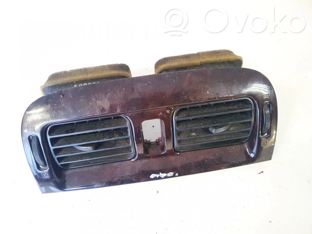 Grille d'aération centrale   PPT20,GM933,GM933,PPT20