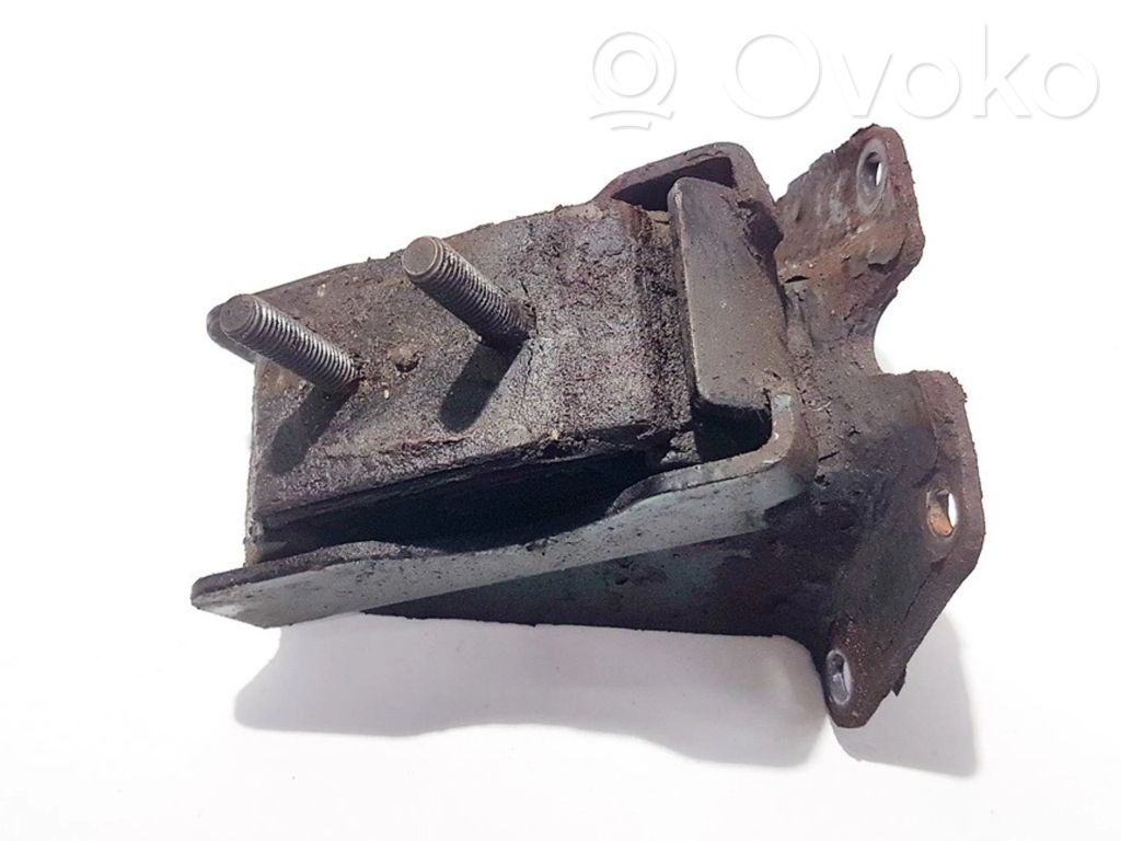 Iveco Daily 40.8 Engine mount bracket 