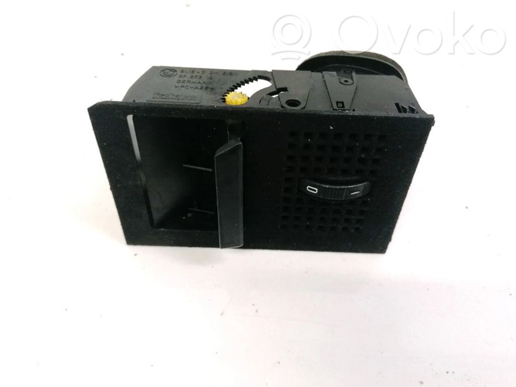 Rejilla de ventilación central del panel   511670116121,511670116121,22167210,511670116121,511670116121