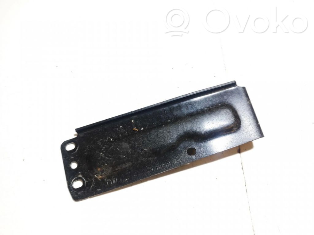 Renault Zoe Engine mounting bracket 