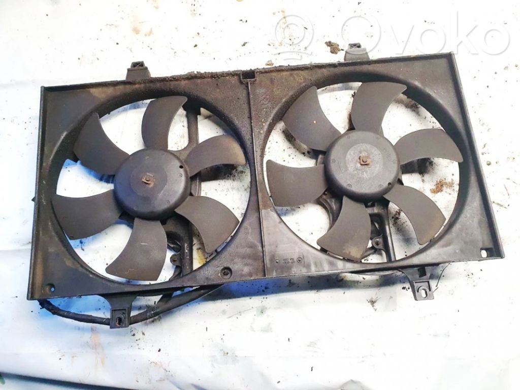 Nissan Primera Convogliatore ventilatore raffreddamento del radiatore 