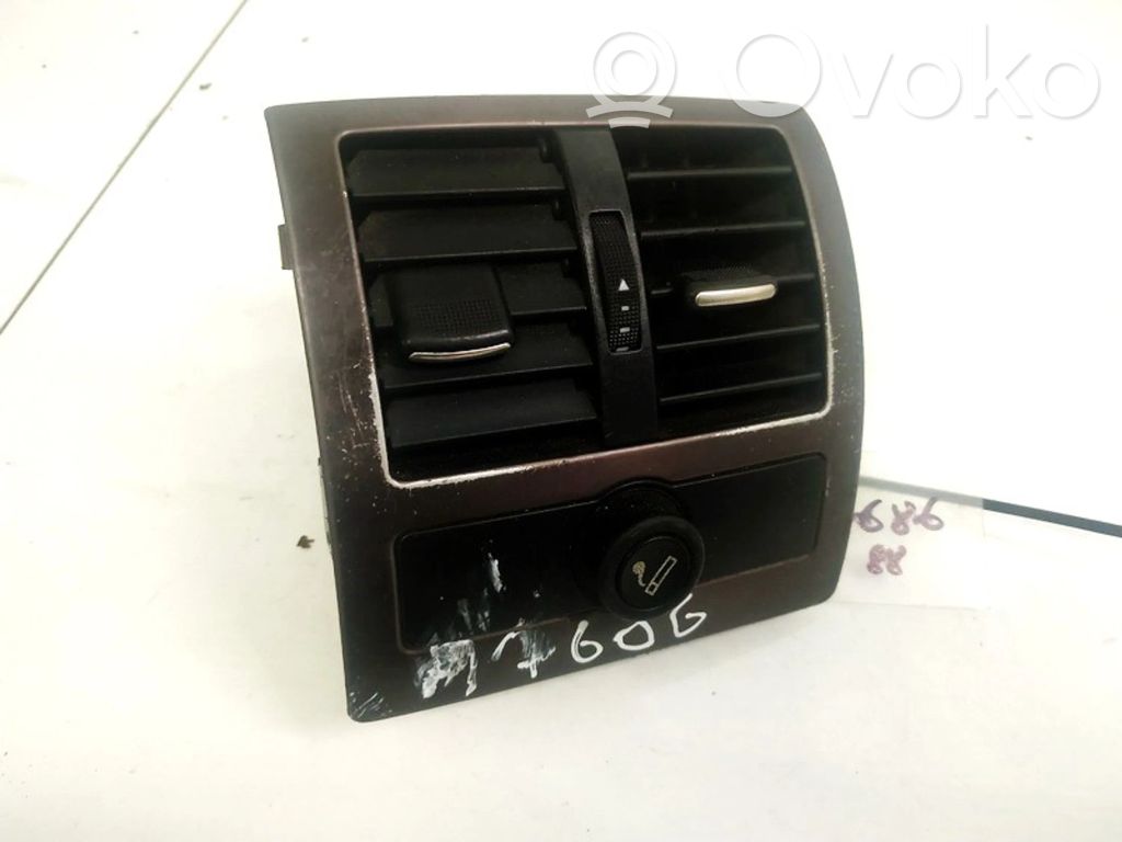 Audi A6 S6 C5 4B Rejilla de ventilación central del panel 