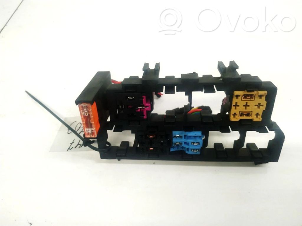Audi A6 S6 C6 4F Set scatola dei fusibili 