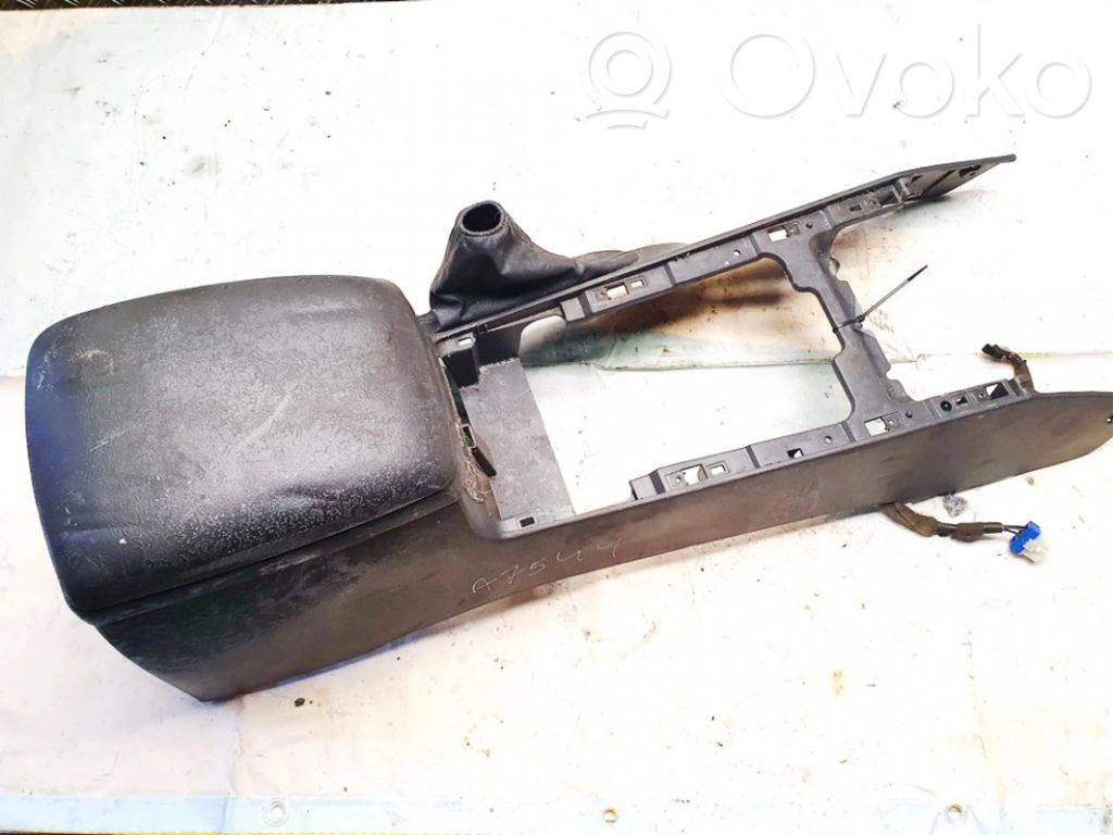 KIA Sorento Reposabrazos 