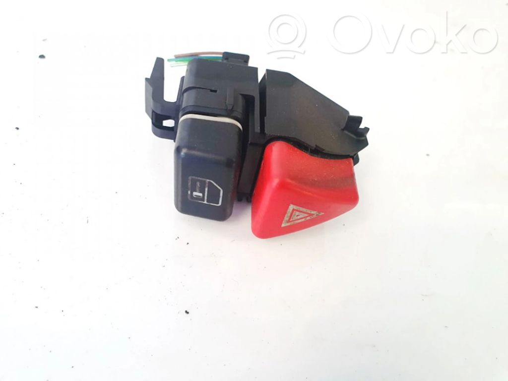 Mercedes-Benz Vaneo W414 Interruttore luci di emergenza 