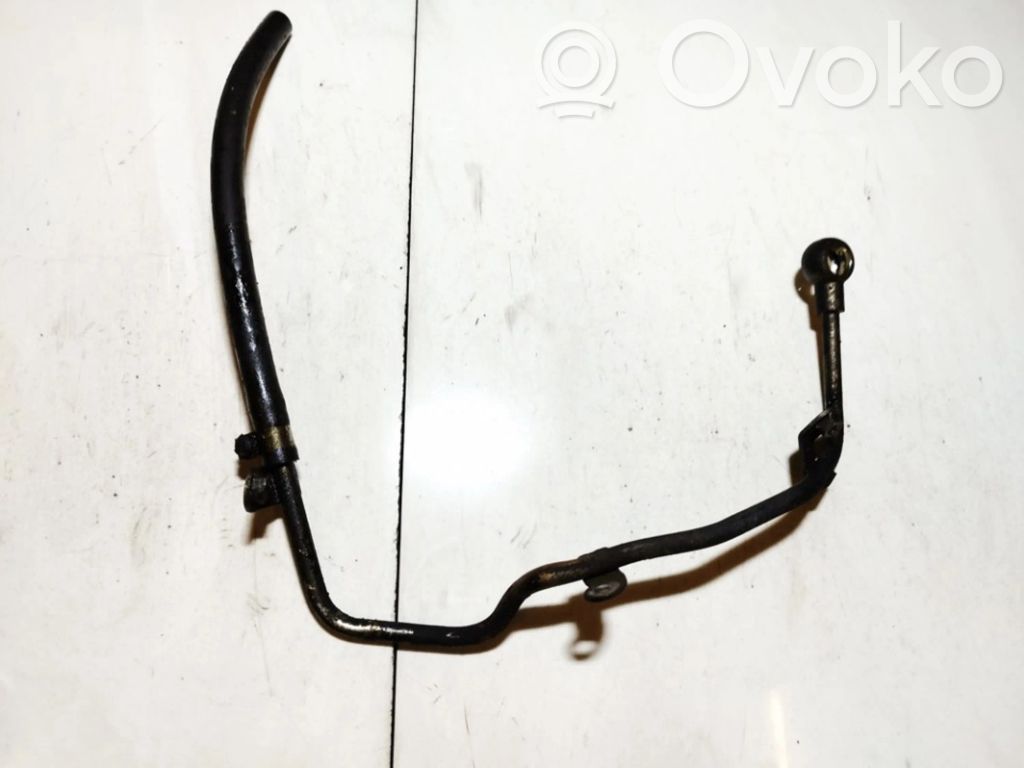 Tubo carburante