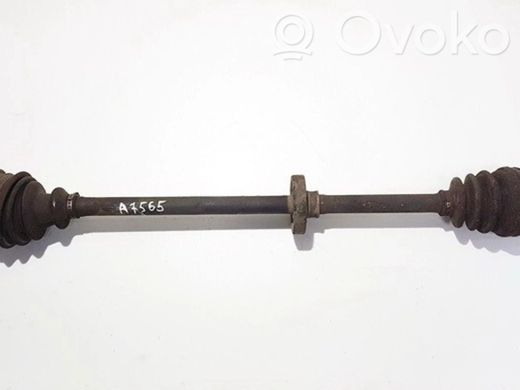 KIA Carens I Antriebswelle vorne 