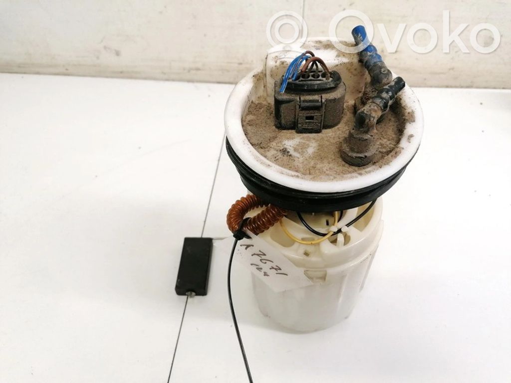 Volkswagen Polo Pompa carburante immersa