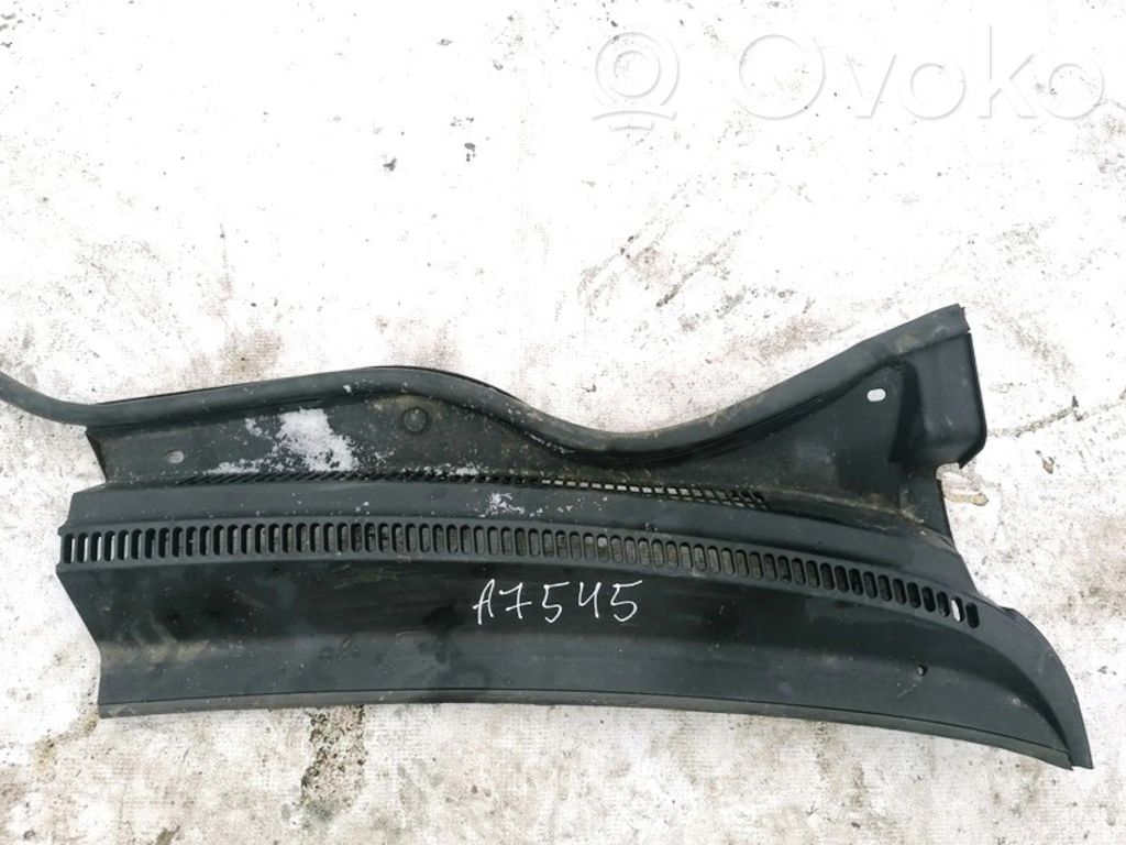 Toyota Corolla Verso AR10 Apărătoare ștergătoare 