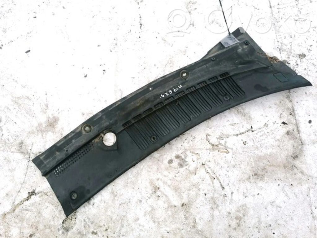 Nissan Almera Tino Zierleiste Scheibenwischer 
