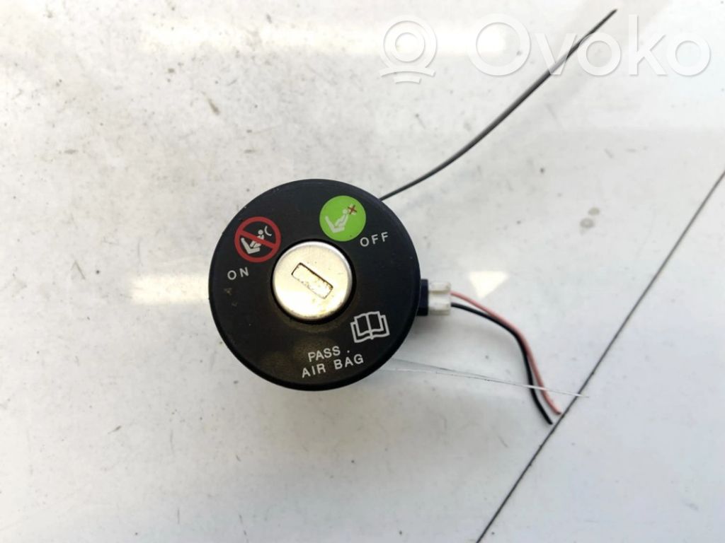 Alfa Romeo 147 Interruttore airbag passeggero on/off 
