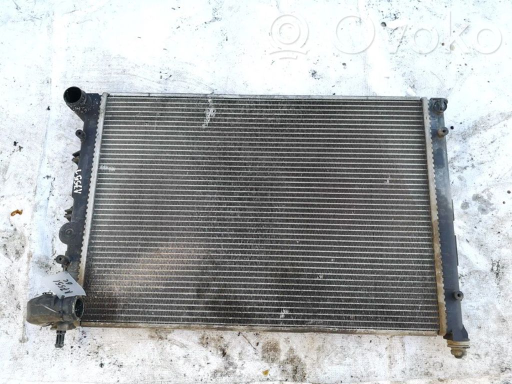Alfa Romeo 147 Chłodnica