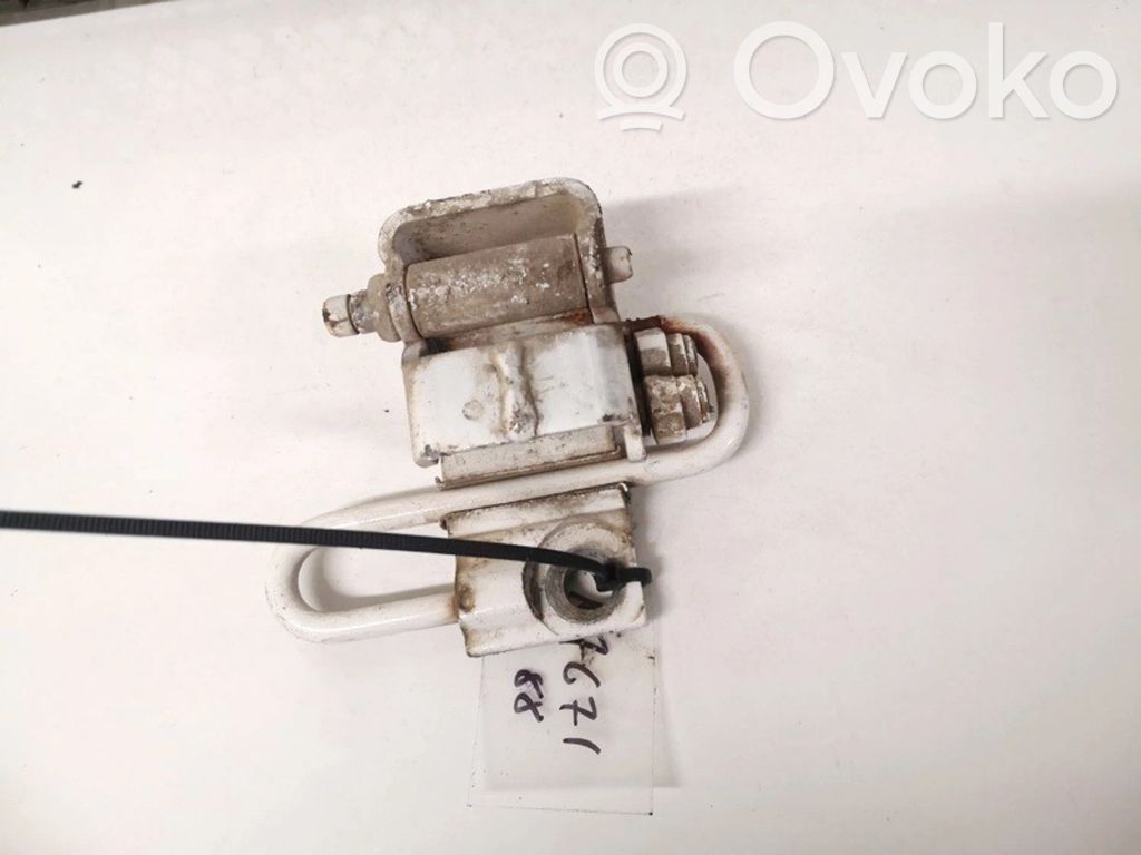 Volkswagen Polo Etuoven yläsarana 