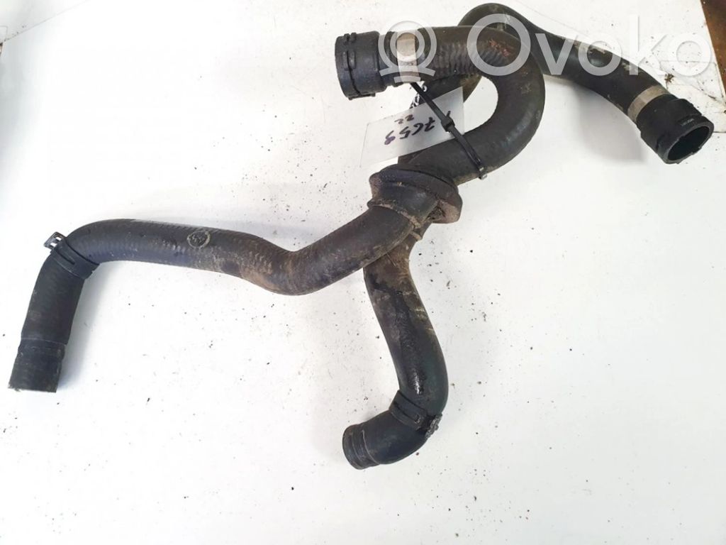 Audi A6 S6 C5 4B Conductă/furtun lichid de răcire motor 