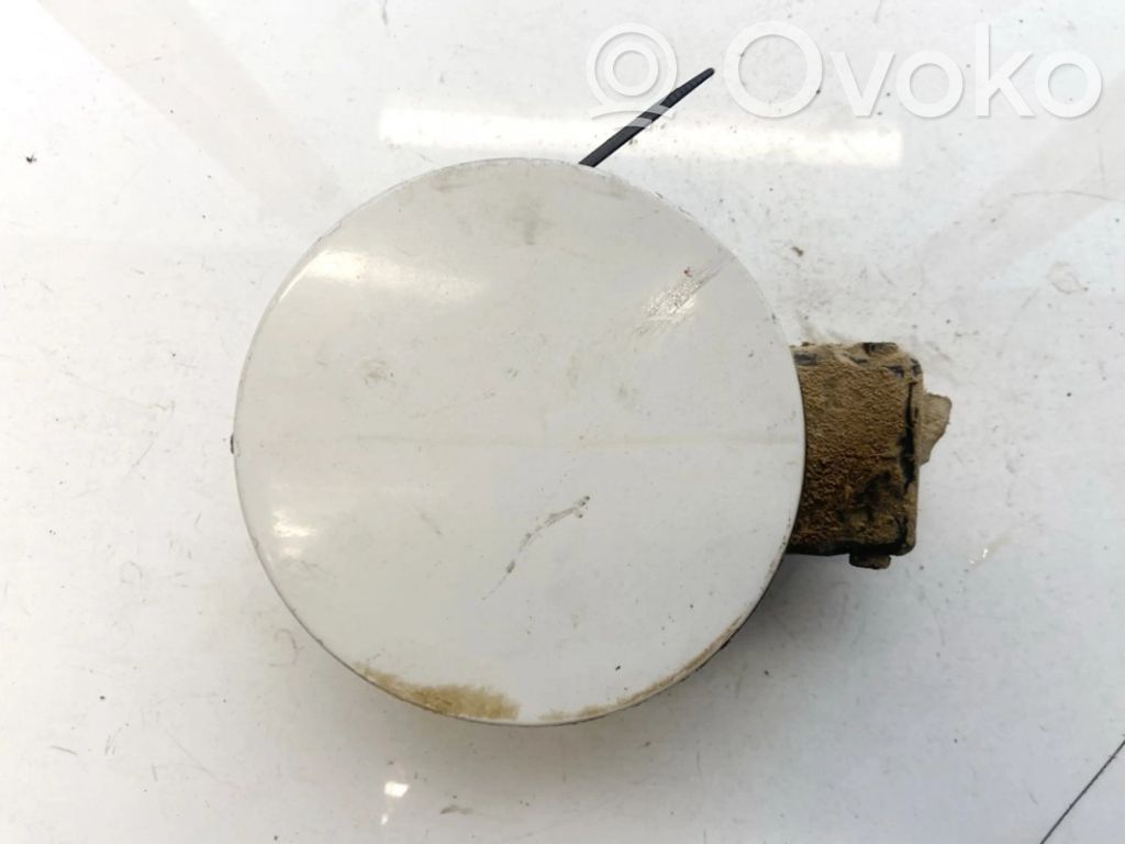 Polttoainesäiliön korkki   3B0010242,3B0010242